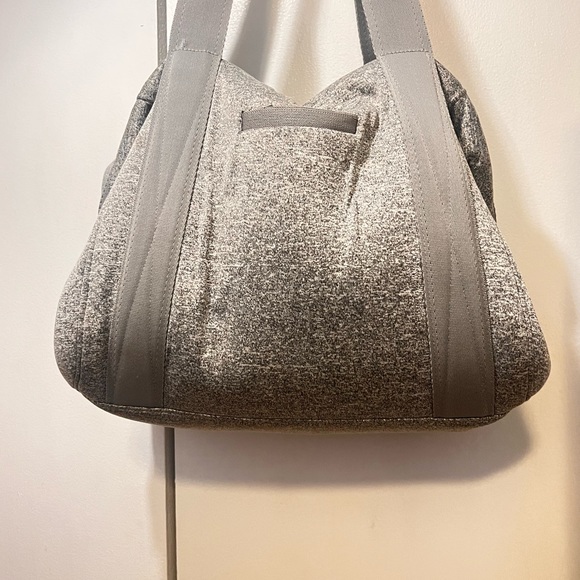 Dagne Dover (medium) - Picture 4 of 4